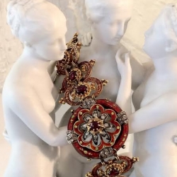 Pulsera esmalte y granates